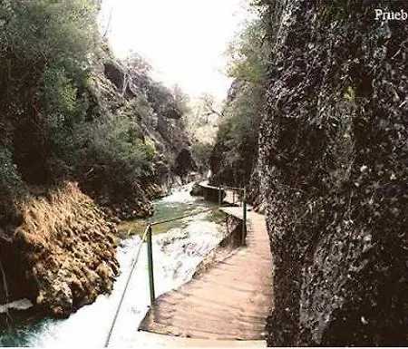 Turisticos Cristo Del Consuelo מלון 2*